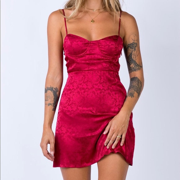 Princess Polly Dresses & Skirts - Princess Polly red mini dress